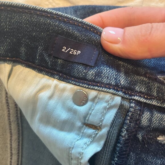 Gap Stretch Denim Pencil skirt - Size 2P - Picture 6 of 7